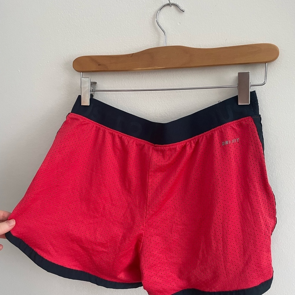 🦋3/$50 Vintage Y2K Baddie Nike Dri-fit Red and Black Cheer Athletic Shorts XS - Picture 3 of 7